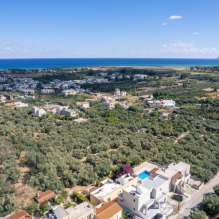 Greek Sky - New Modern Apartment With Shared Pool Tavronitis Екстериор снимка