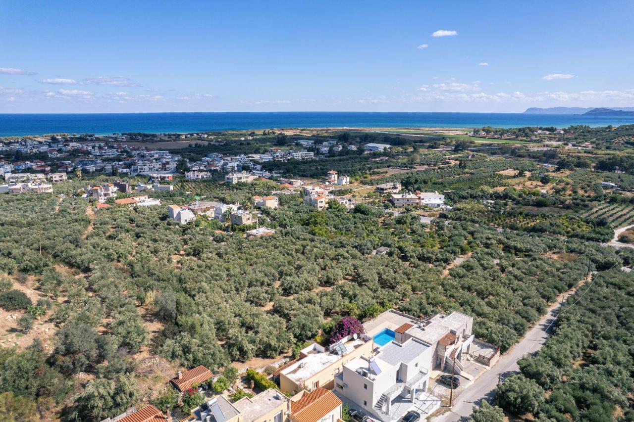 Greek Sky - New Modern Apartment With Shared Pool Tavronitis Екстериор снимка