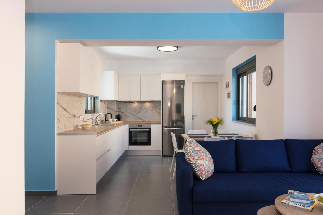 Greek Sky - New Modern Apartment With Shared Pool Tavronitis Екстериор снимка