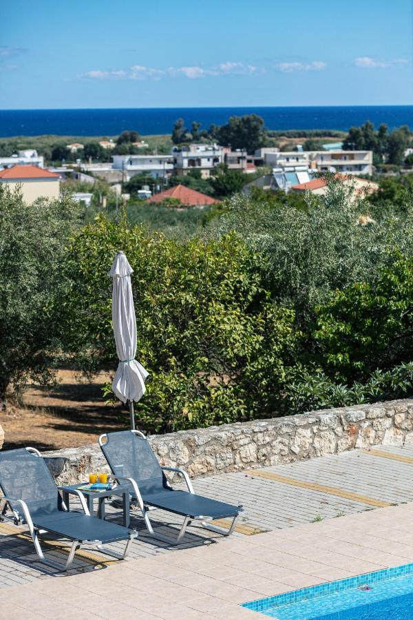 Greek Sky - New Modern Apartment With Shared Pool Tavronitis Екстериор снимка